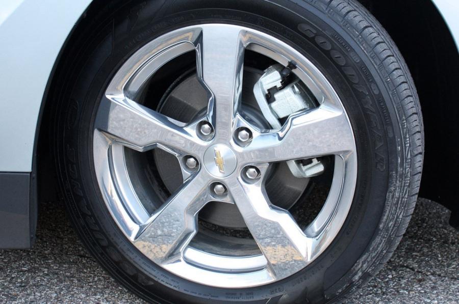  Chevrolet Volt 2011 года  (фото 277 из 356)